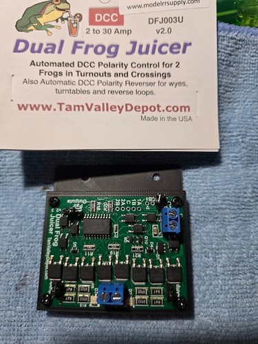 Dual frog juicer mounting