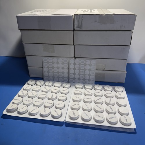 500x clinique empty - clinique,