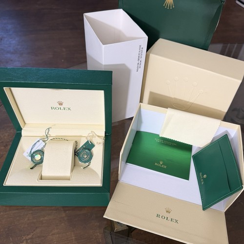 Rolex box and manuals set - rolex,