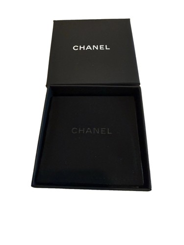 Authentic chanel empty - chanel, jewelry
